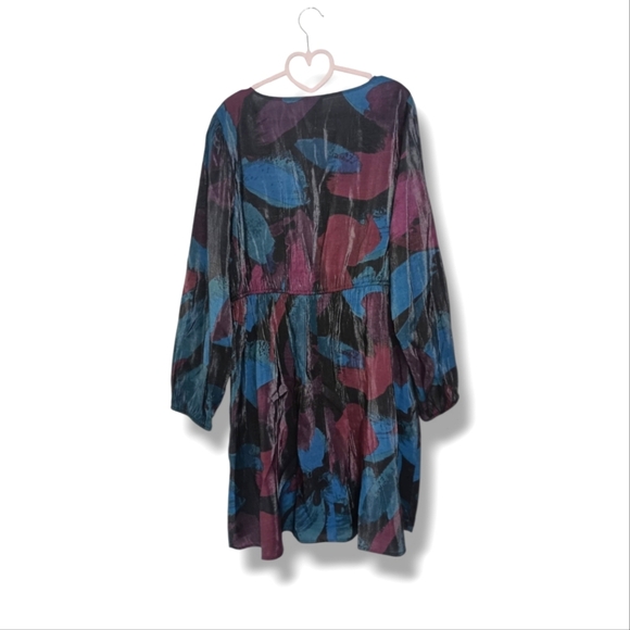 NWT Ava & Viv Balloon Long Sleeve Midi Wrap Dress In Black Floral Size 1X - Picture 6 of 11